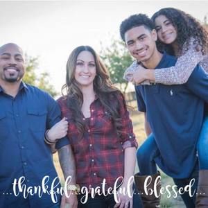 Meet your Posher, Nicole n shad